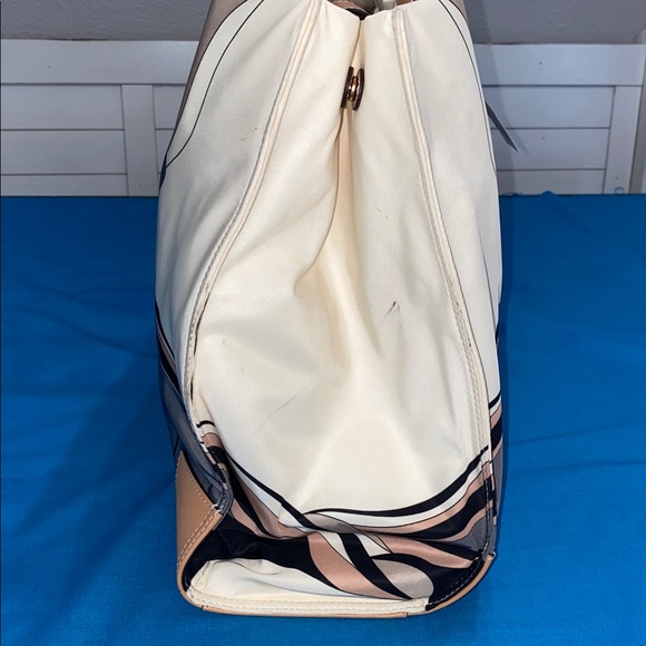 Tory Burch Ella Tote - Picture 5 of 16